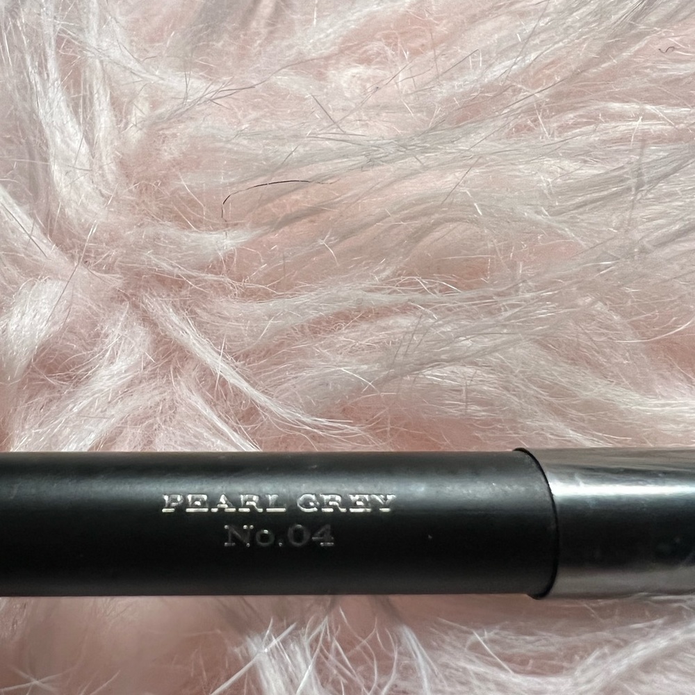 Eye liner - Picture 2 of 4